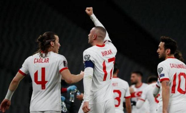 13, 法甲金靴争夺战三球员同进两球  